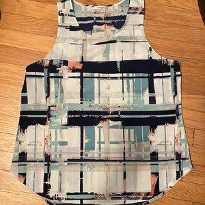 Van Heusen tank size large